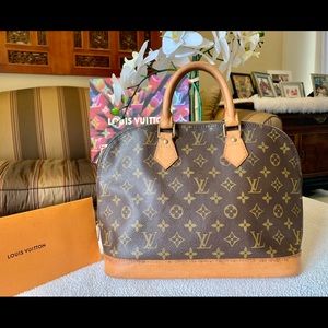 Louis Vuitton alma pm